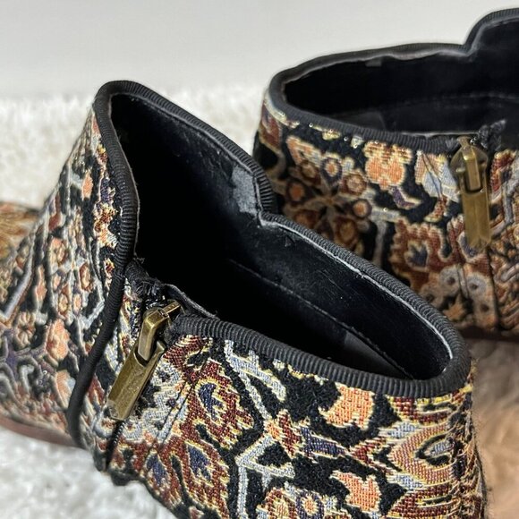 Sam Edelman Petty Black Faraj Tapestry Fabric Ankle Booties Size 6.5 - Picture 5 of 11